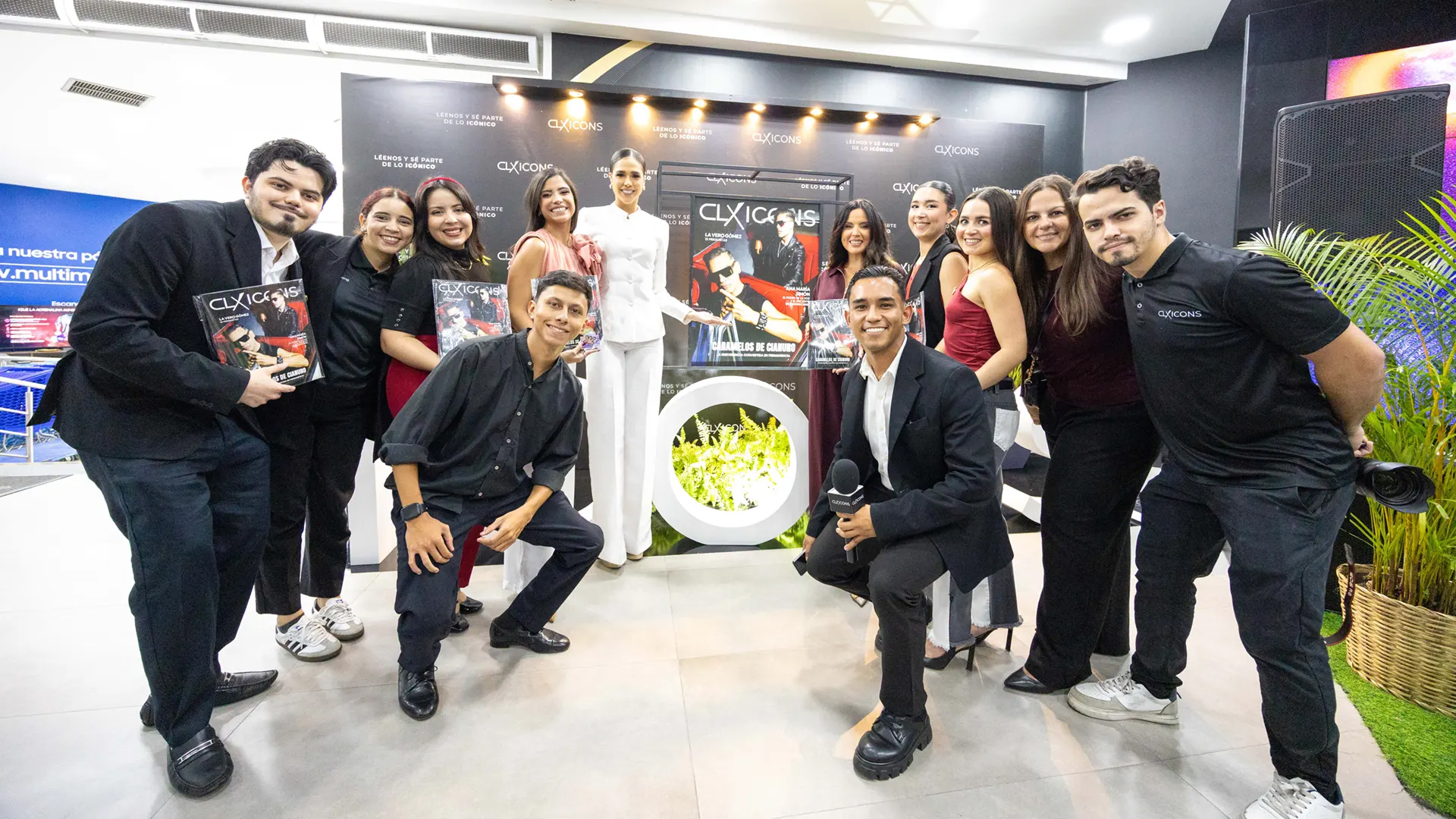 DECIMA EDICION DE CLX ICONS